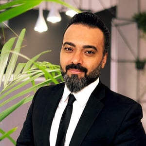 Amir-P_headshot